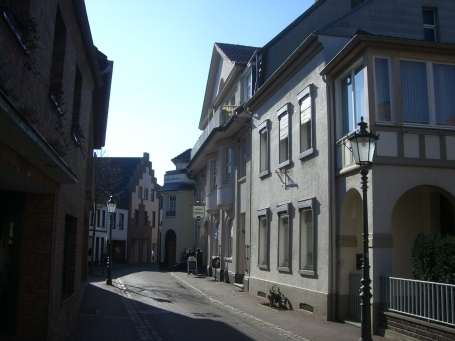 Issum : Gelderner Straße
